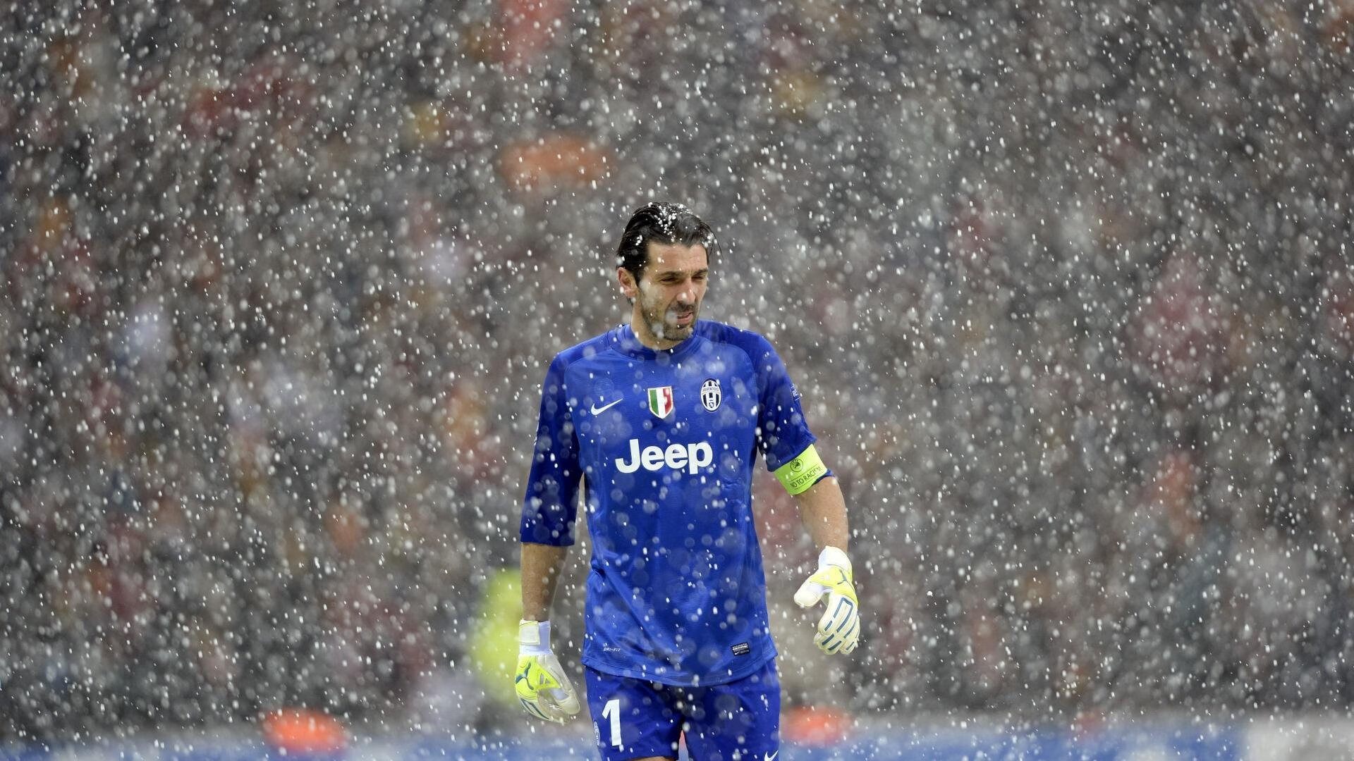 _赛场上的感人时刻：运动员互相鼓励传递正能量_，激励运动员的说辞